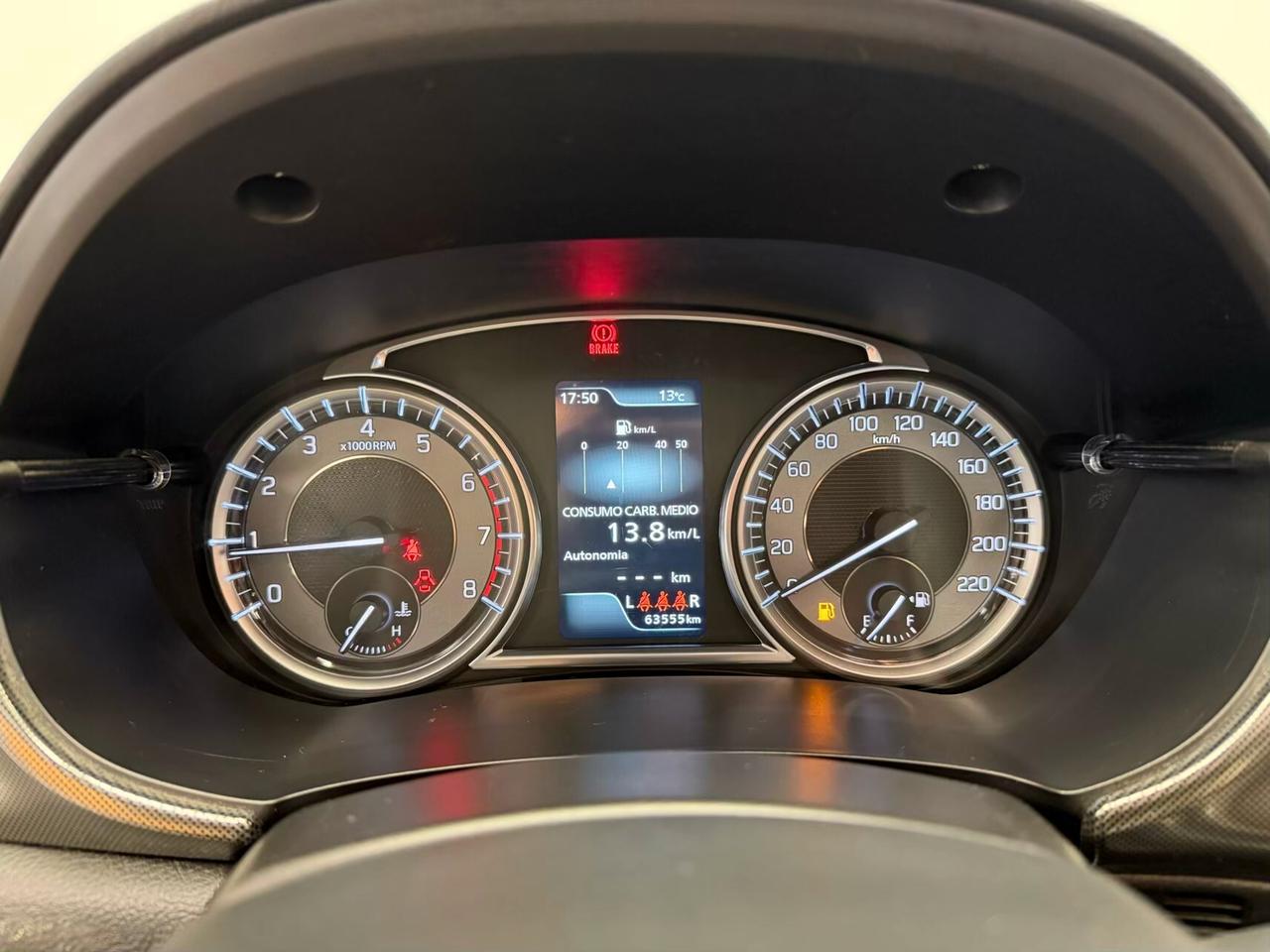 Suzuki Vitara 1.4 Hybrid Top