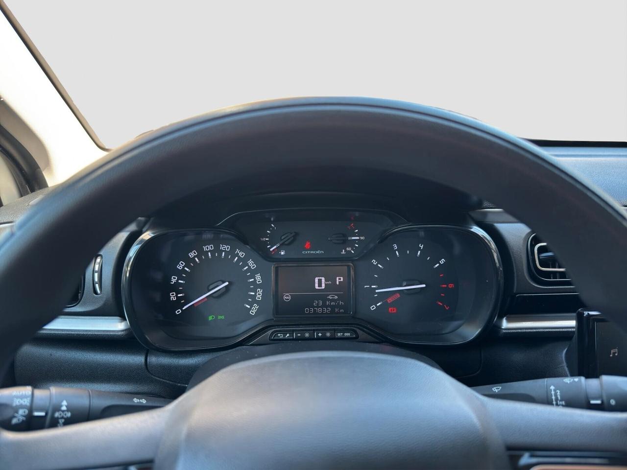 Citroen C3 1.2 110cv puretech Shine automatica 2022
