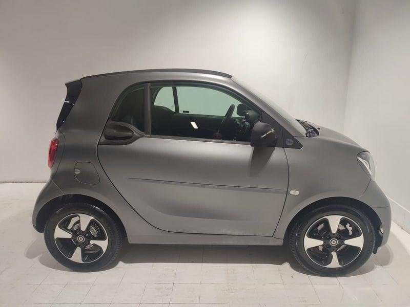 smart fortwo EQ Passion