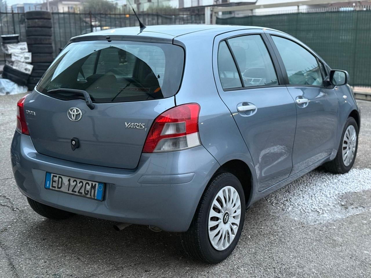 Toyota Yaris 1.3 5 porte Sol