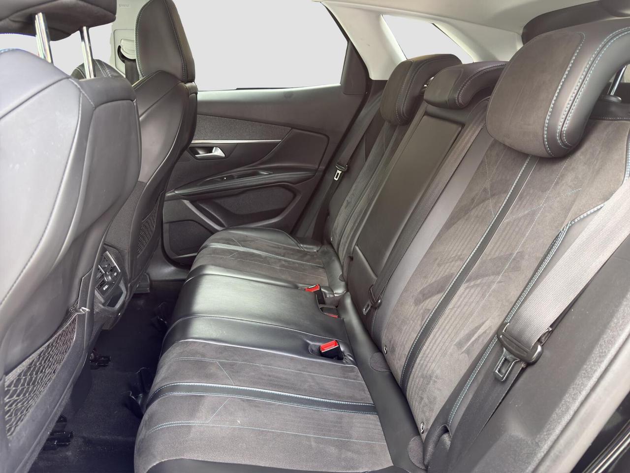 Peugeot 3008 1.6 bluehdi 120cv Crossway 2018