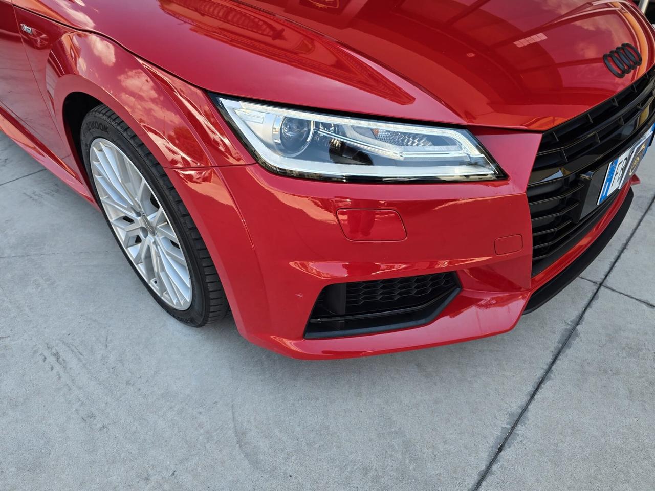 Audi TT Coupé 2.0 TDI ultra S line