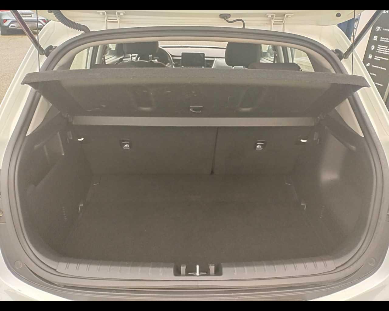 KIA Stonic - Stonic 1.0 t-gdi mhev Urban Techno&Design Pack 100c