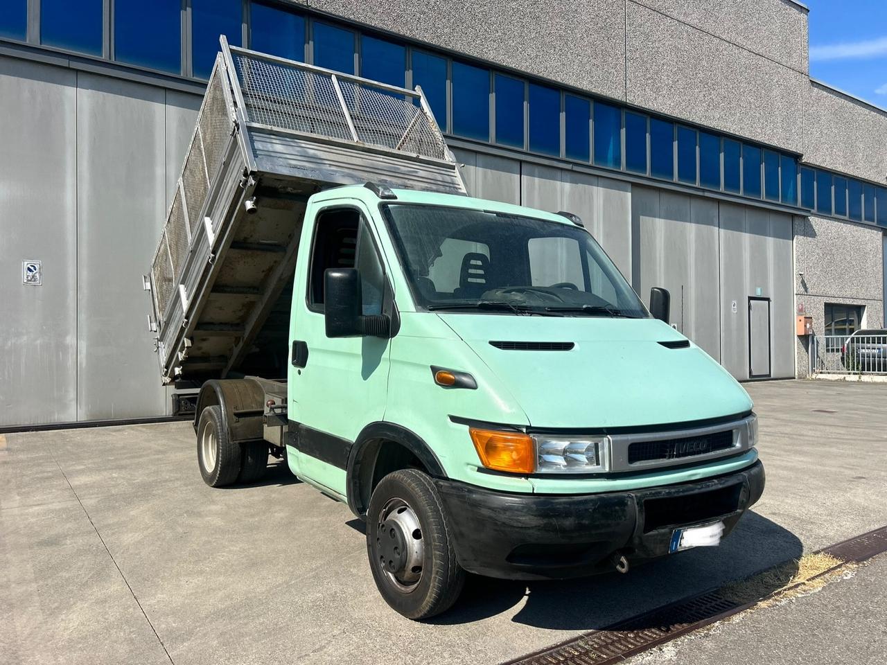 Iveco Daily 2.8 35C11 RIBALTABILE Trilaterale