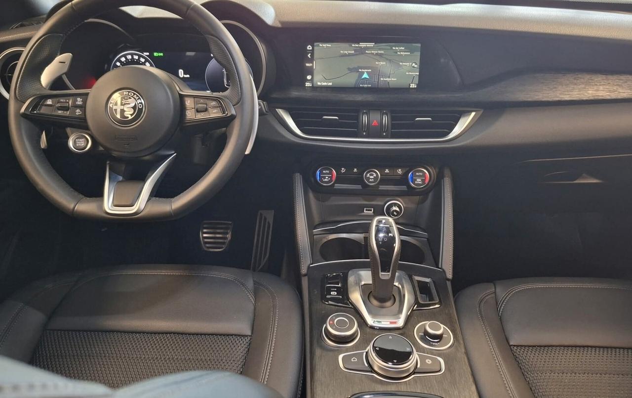 Alfa Romeo Stelvio 160cv restyling allestimento veloce