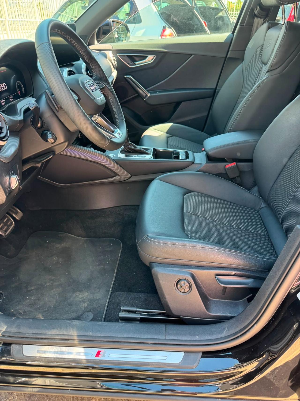 Audi Q2 35 TFSI S tronic line Edition