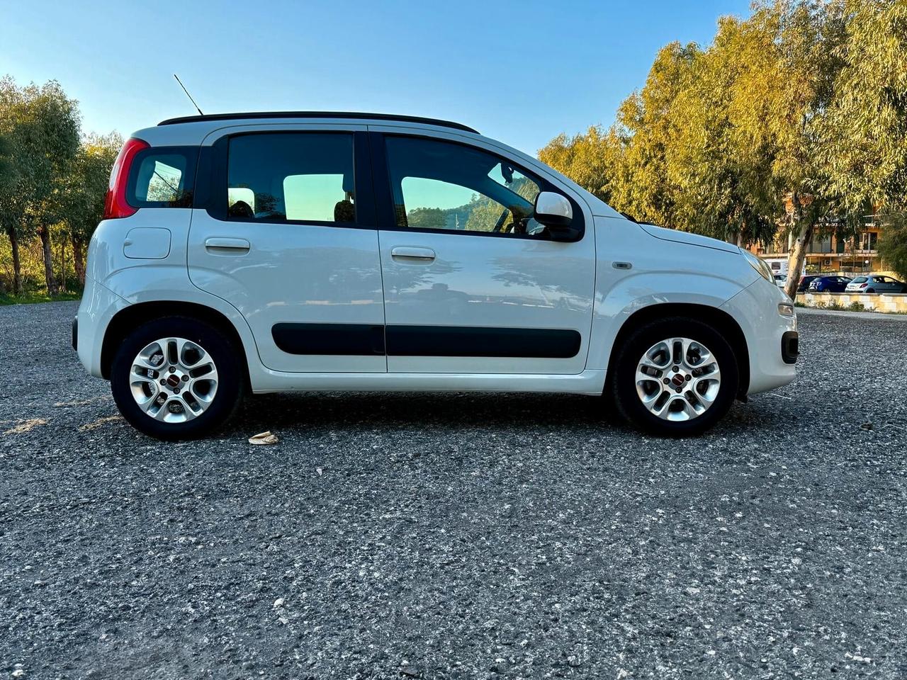 FIAT PANDA 1.2 LOUNGE UNI PROPRIETARIO