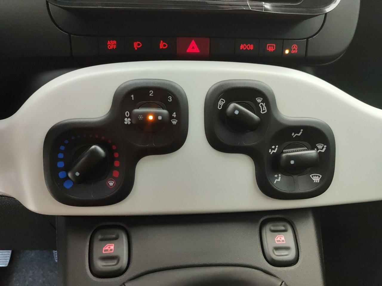 FIAT Pandina III 2024 Cross 1.0 70CV HYBRID CROSS