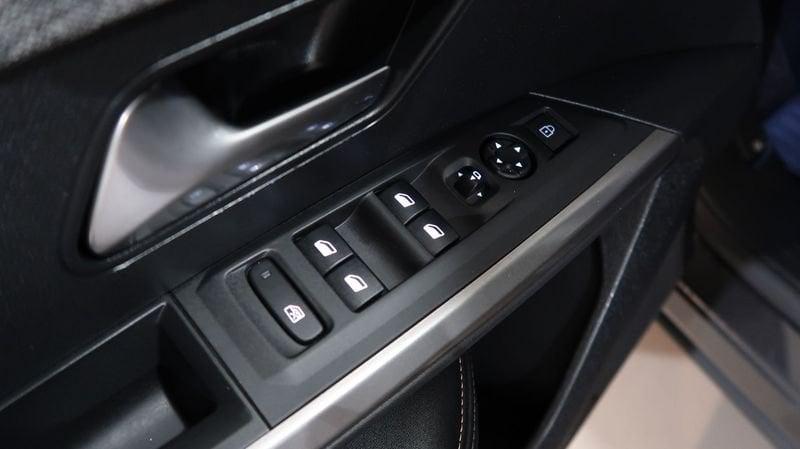 Peugeot 3008 3008 1.2 hybrid Allure 145cv e-dcs6
