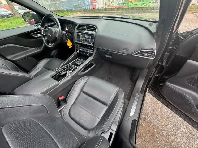 Jaguar F-Pace 2.0d R-Sport awd 180cv auto