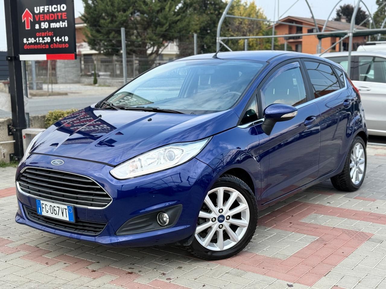Ford Fiesta 1.5 TDCi 75CV 5 porte Titanium NEOPATENTATI