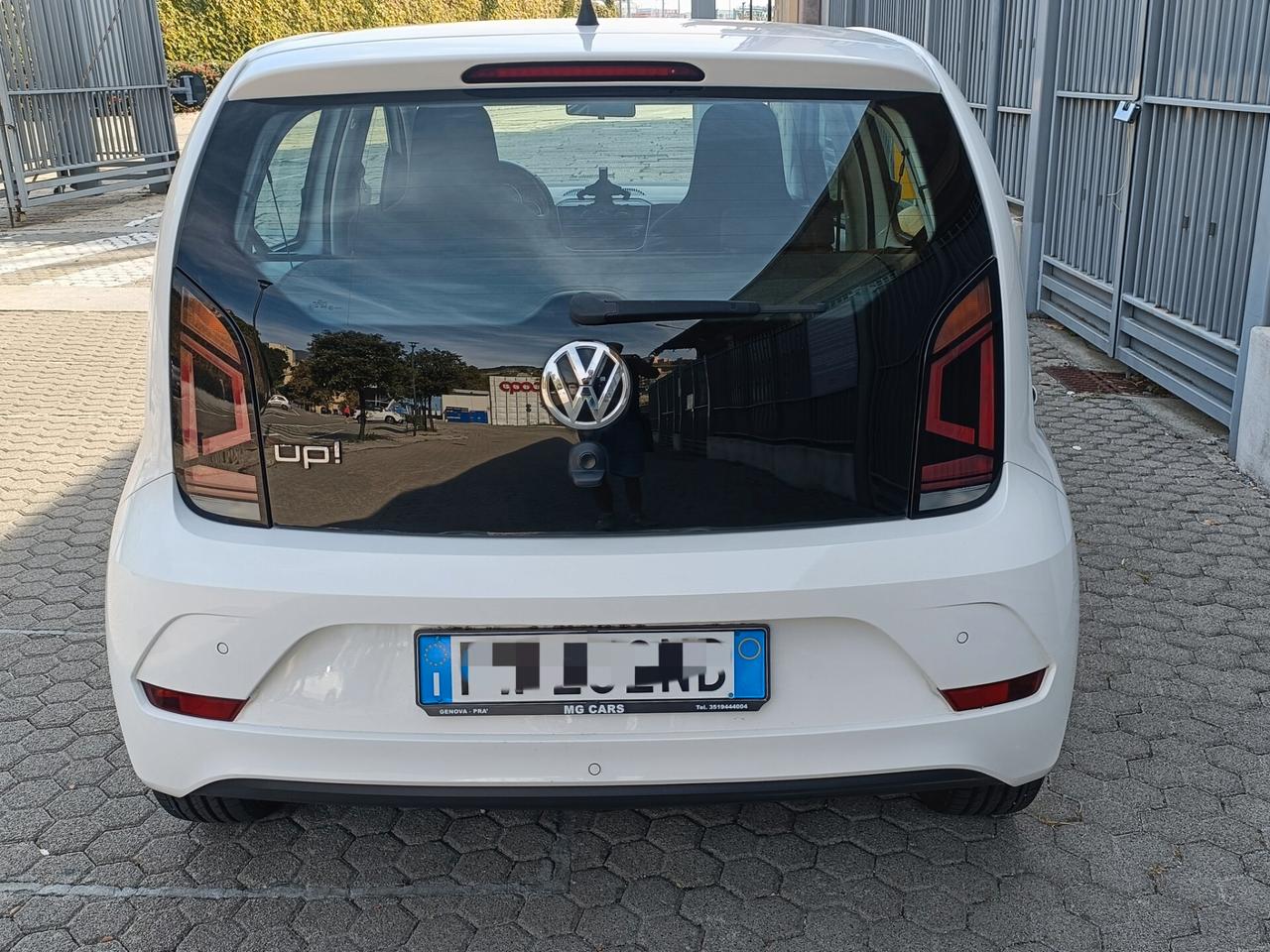 Volkswagen up! 1.0 75 CV 5p. high