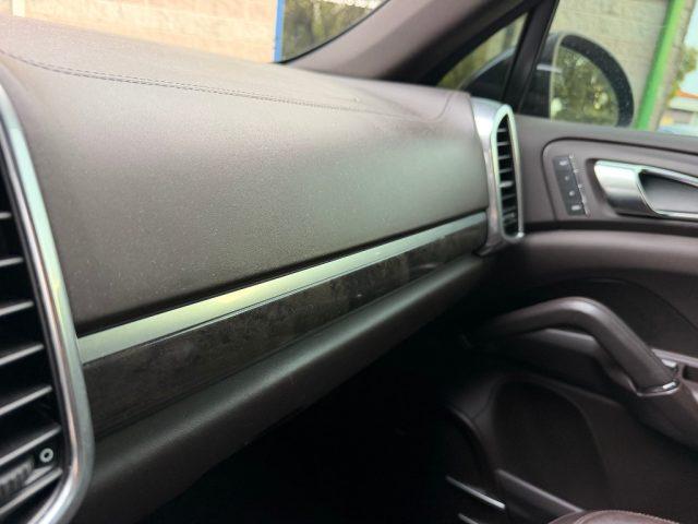 PORSCHE Cayenne 3.0 V6 TDI 245CV TIPTRONIC TETTO PANORAMICO