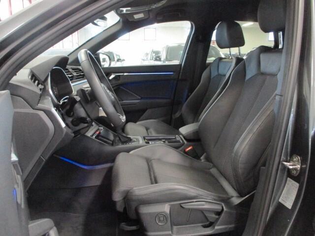 Audi Q3 SUV (35) Blackline 2.0 TDI 150CV S-Tronic