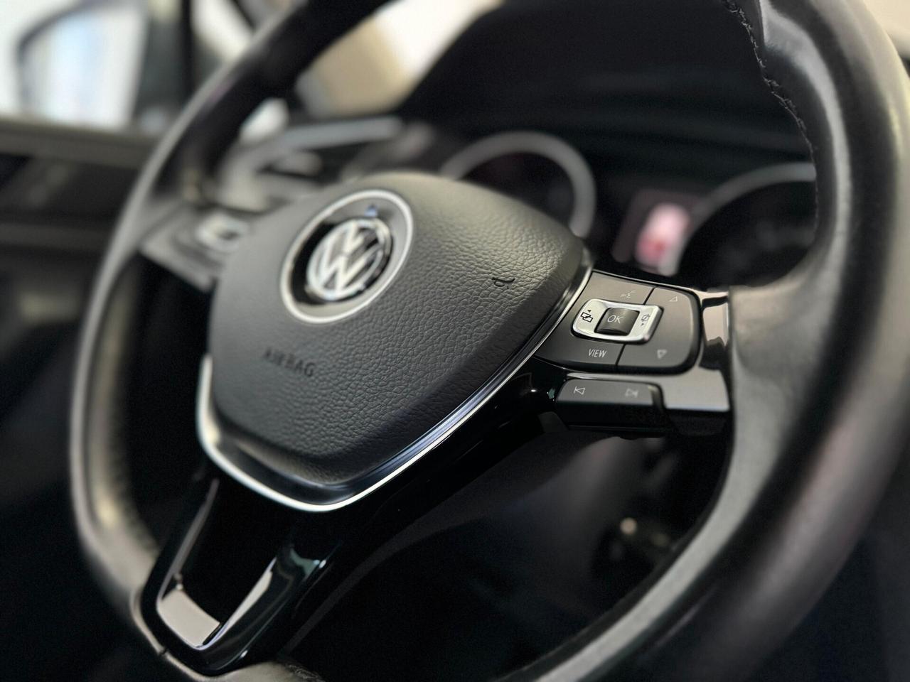 Volkswagen Tiguan 2.0 TDI SCR DSG Business BlueMotion Technology