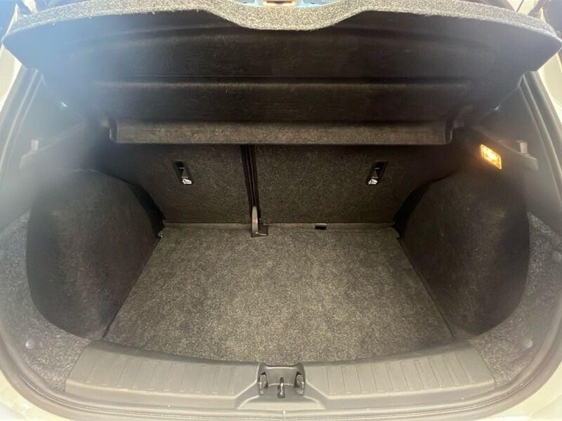 Nissan Micra Micra dCi 90 N-Connecta