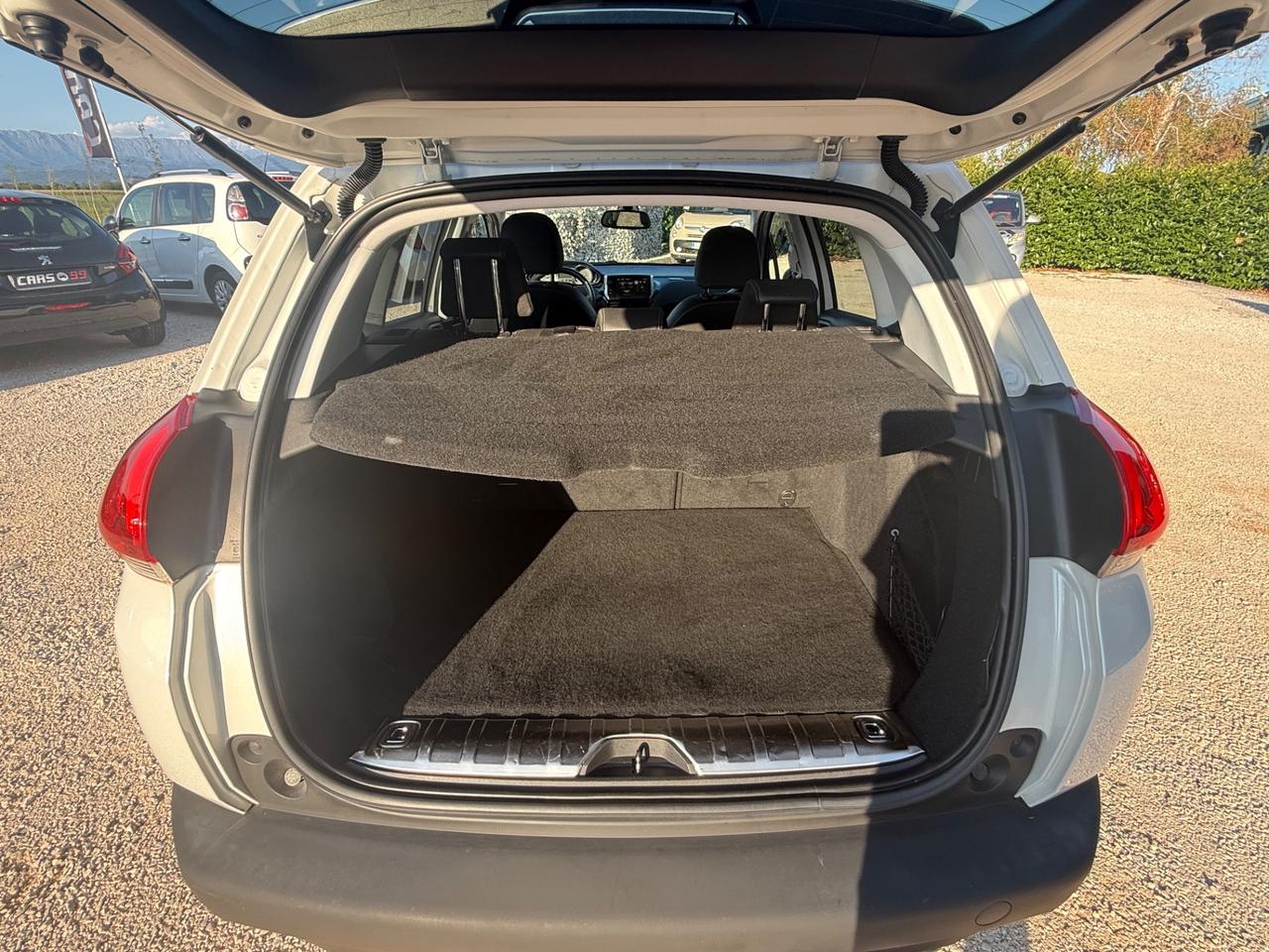 Peugeot 2008 PureTech 82 Allure