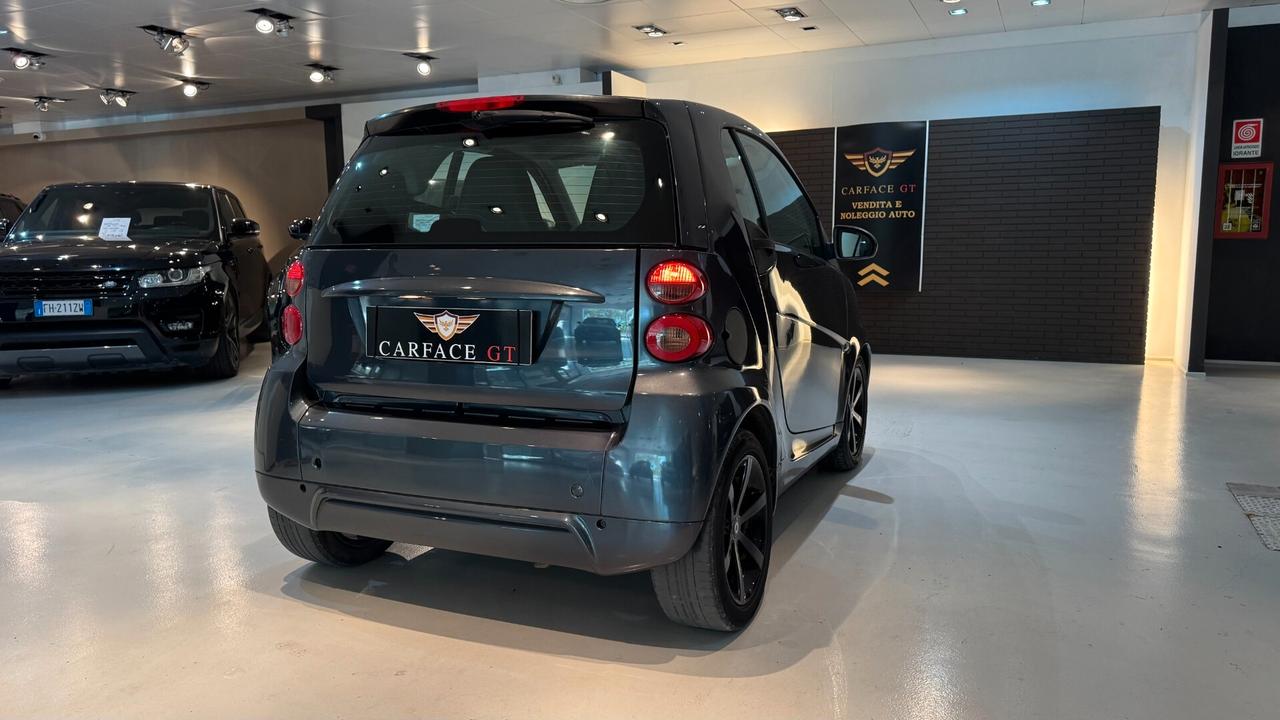 SMART FORTWO 0.8 BENZINA 71CV - 2011