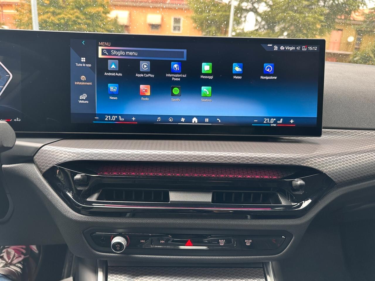 Bmw 318 d 48V Touring M Sport / R19 / LED MATRIX / GANCIO TRAINO 320