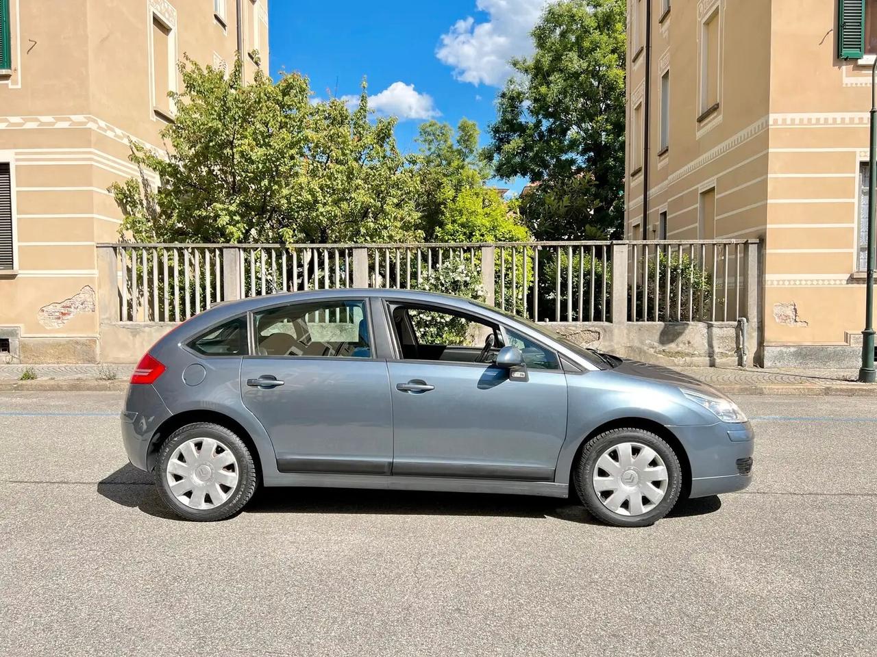 Citroen C4 5 Porte 1.6 16v 110cv Elegance