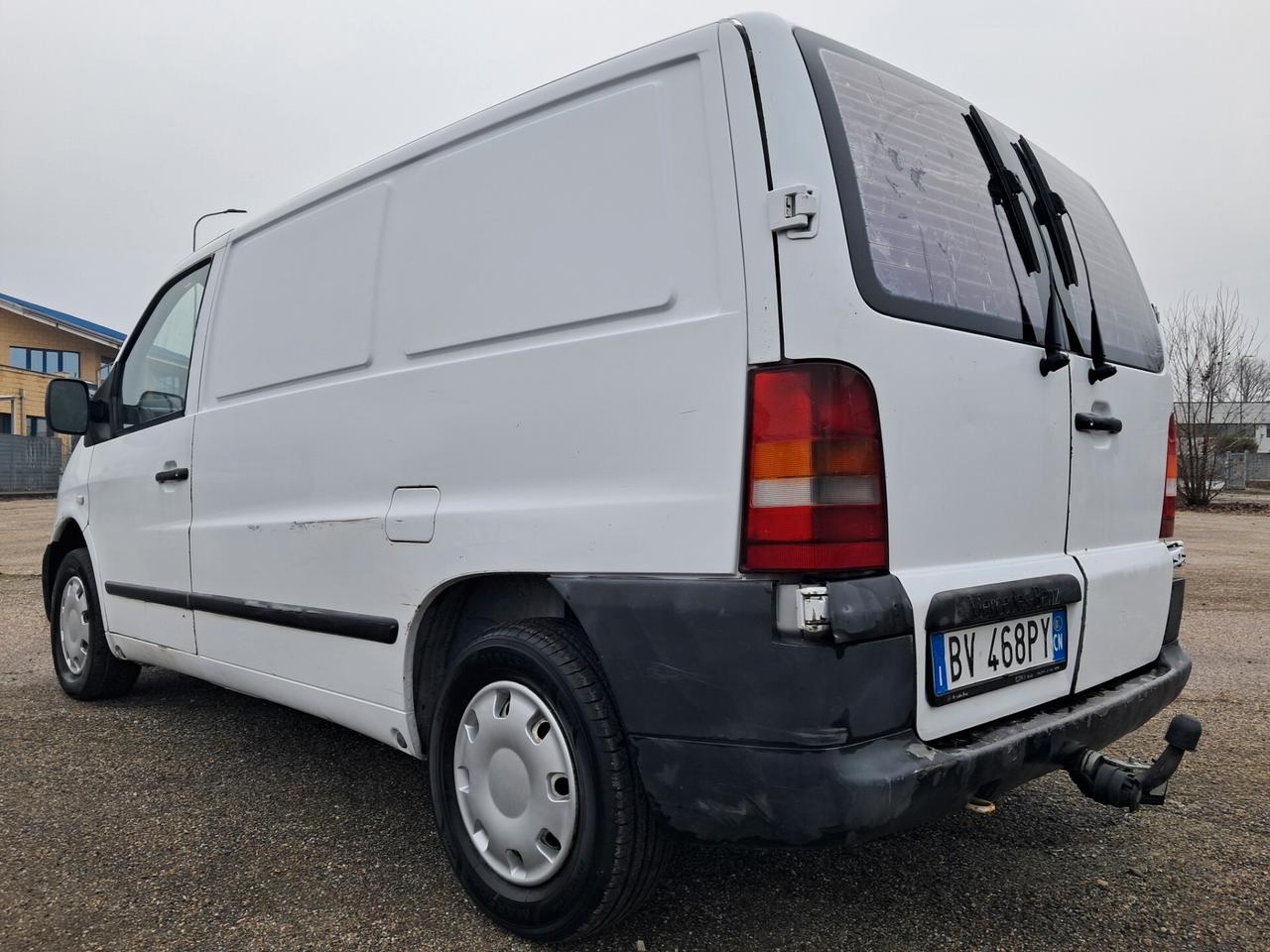 VITO 112 cdi GANCIO TRAINO