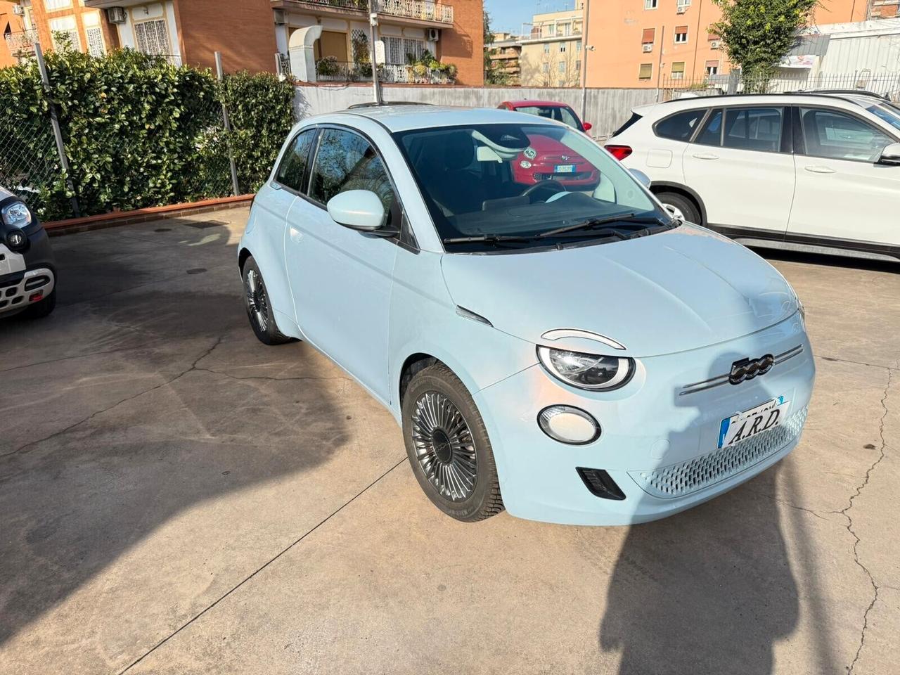 Fiat 500 Icon Berlina 42 kWh