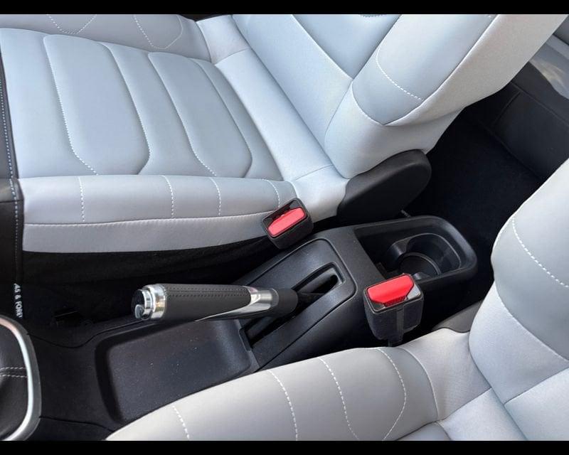 Citroën C3 3ª serie PureTech 110 S&S Elle