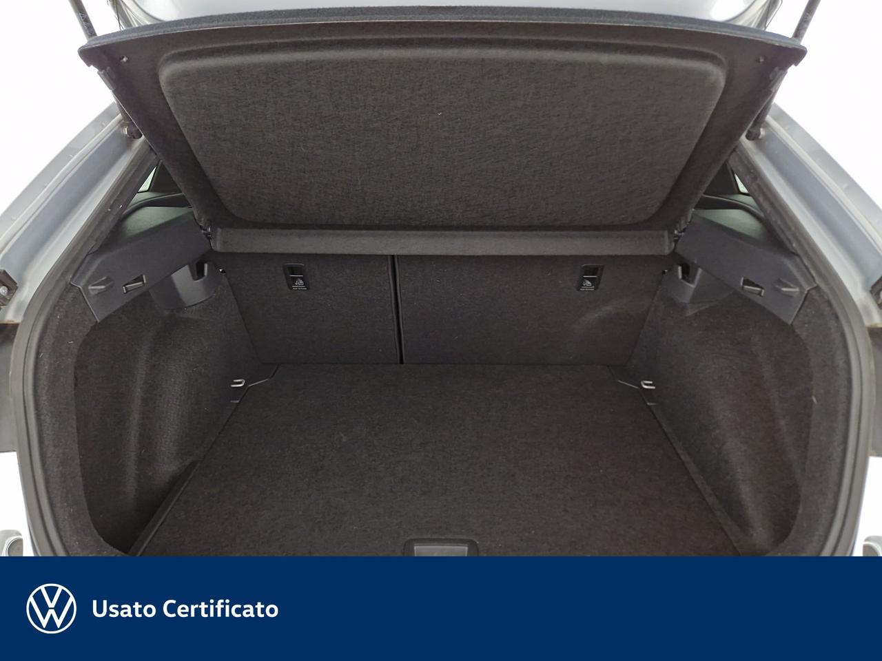 Volkswagen Taigo 1.0 tsi r-line 110cv