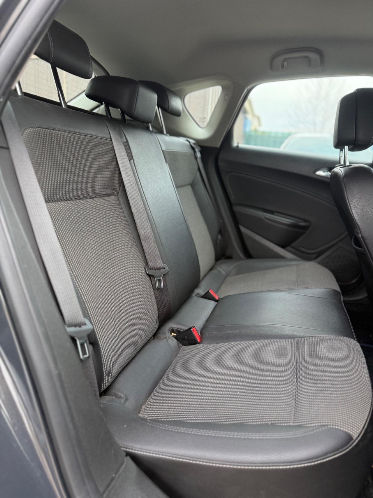 Opel Astra 1.7 CDTI 110CV 5 porte Cosmo