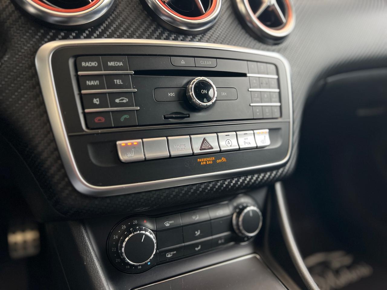 Mercedes-benz A 180 d Automatic Premium AMG