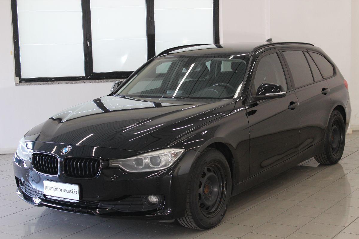 BMW - Serie 3 Touring - 320d Business aut.
