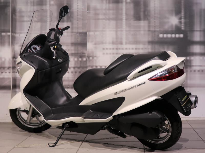 Suzuki Burgman 200