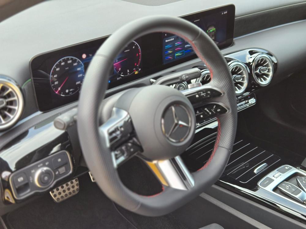 Mercedes-Benz A 180 d AMG Line Premium auto