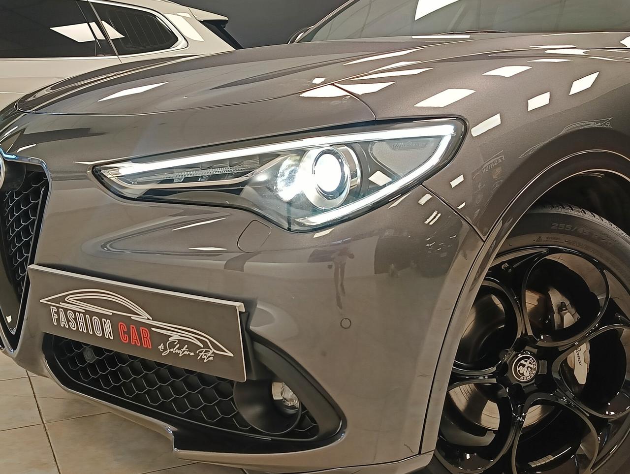 Alfa Romeo Stelvio 2.2 Turbodiesel 210 CV AT8 Q4 Veloce