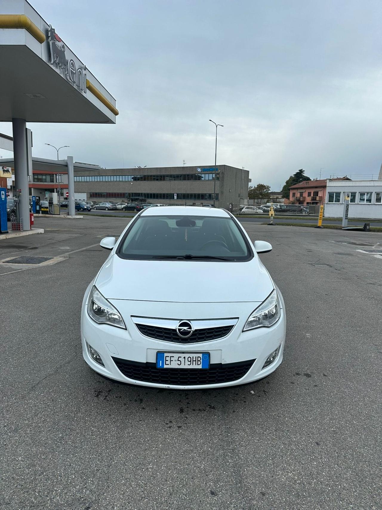 Opel Astra 1.7 CDTI 110CV 5 porte Cosmo