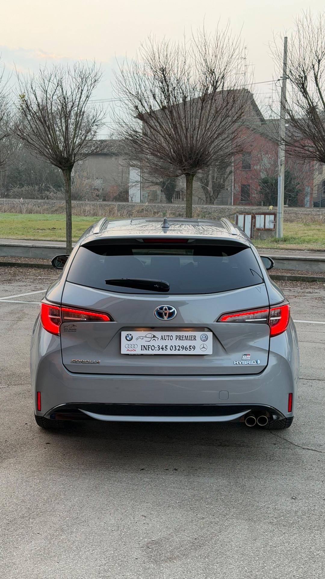 Toyota Corolla Touring 2.0 Hybrid