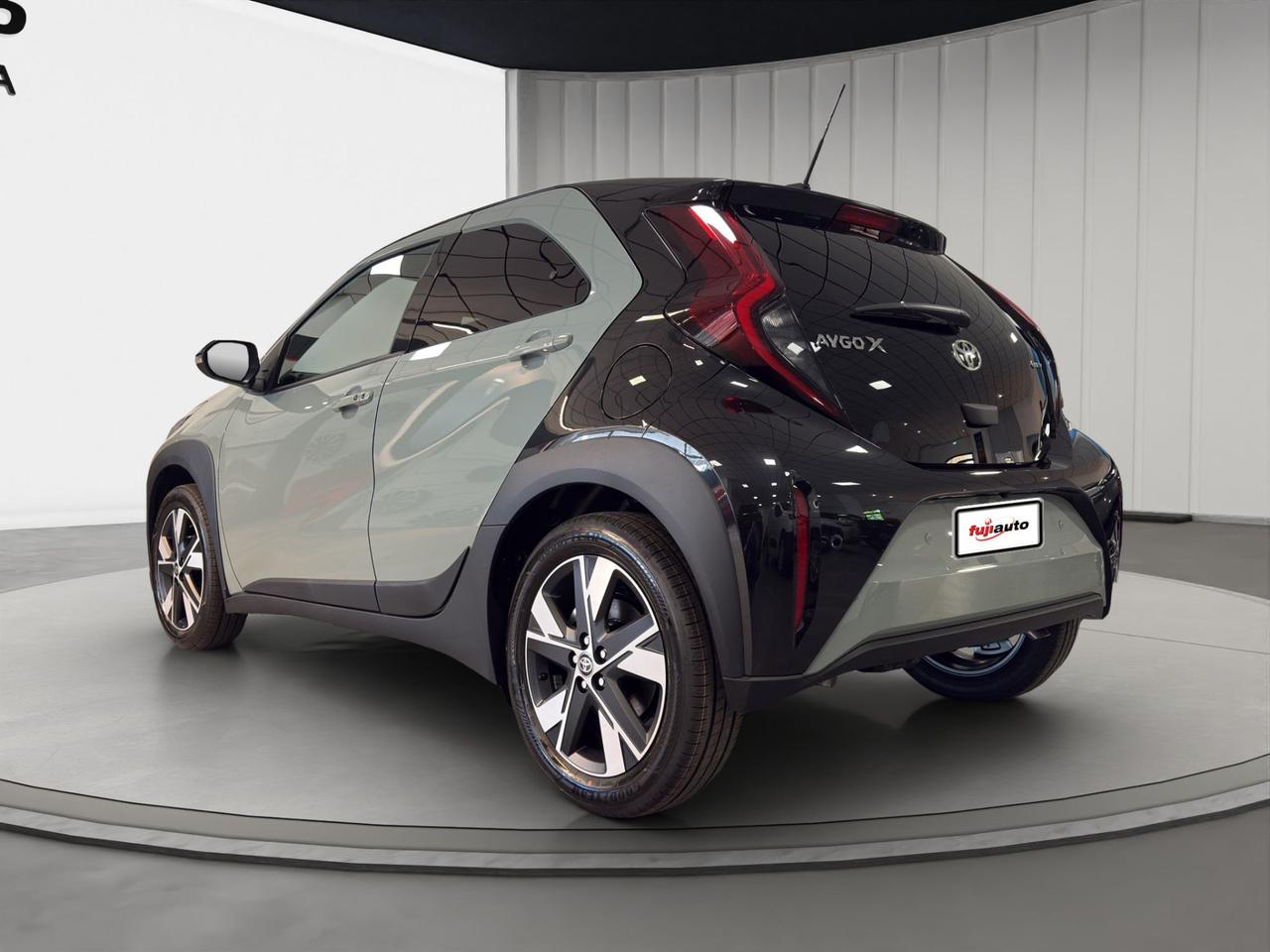 Toyota Aygo X 1.5 hybrid Icon e-cvt