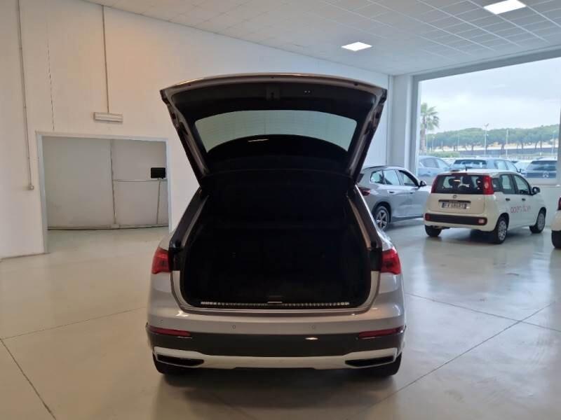 Audi Q3 35 TDI S tronic Business Advanced