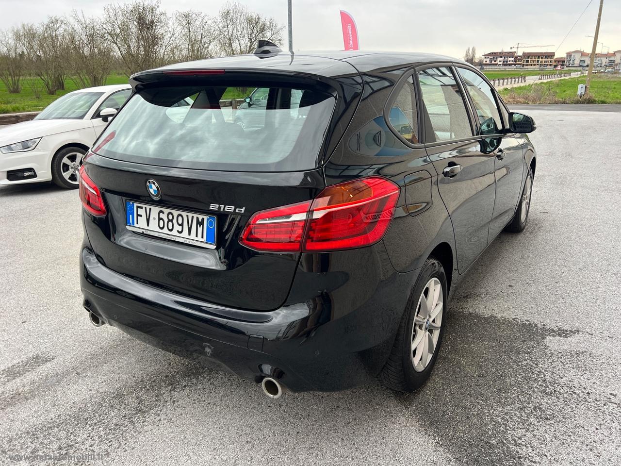 BMW 218d Active Tourer Business AUTOMATICO SOLO KM.114000