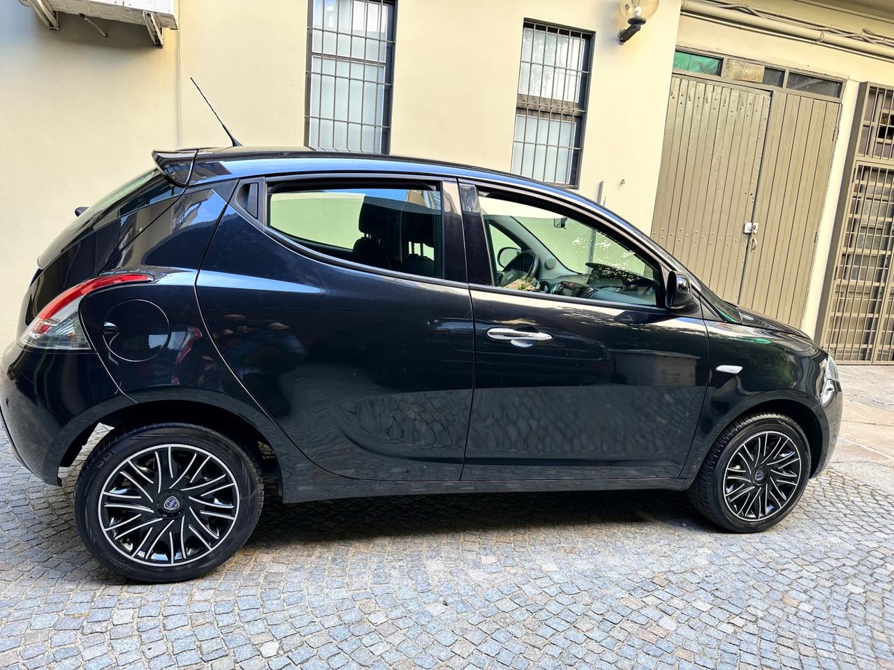 Lancia Ypsilon 1.2 *PREZZO con VINCOLO - Bluetooth