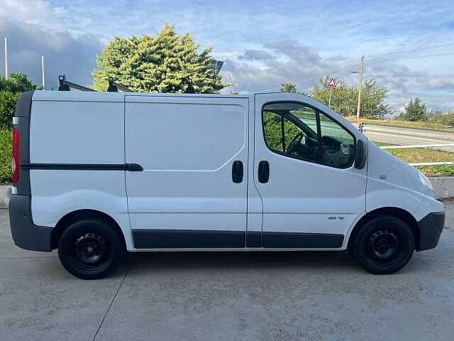 Renault Trafic T27 2.0 dCi/115 PC-TN Furgone DPF