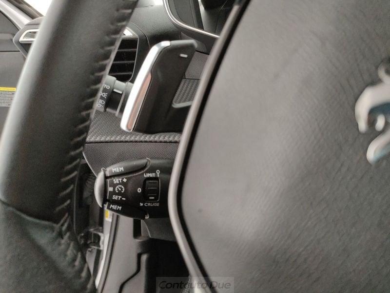 Peugeot 2008 BlueHDi 130 EAT8 Allure Pack S/S aut.