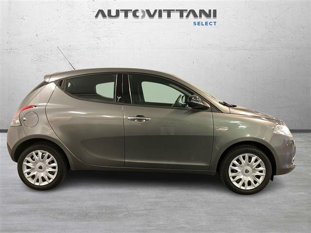 LANCIA Ypsilon 5 Porte 1.2 8v 69cv Gold c/CL E6