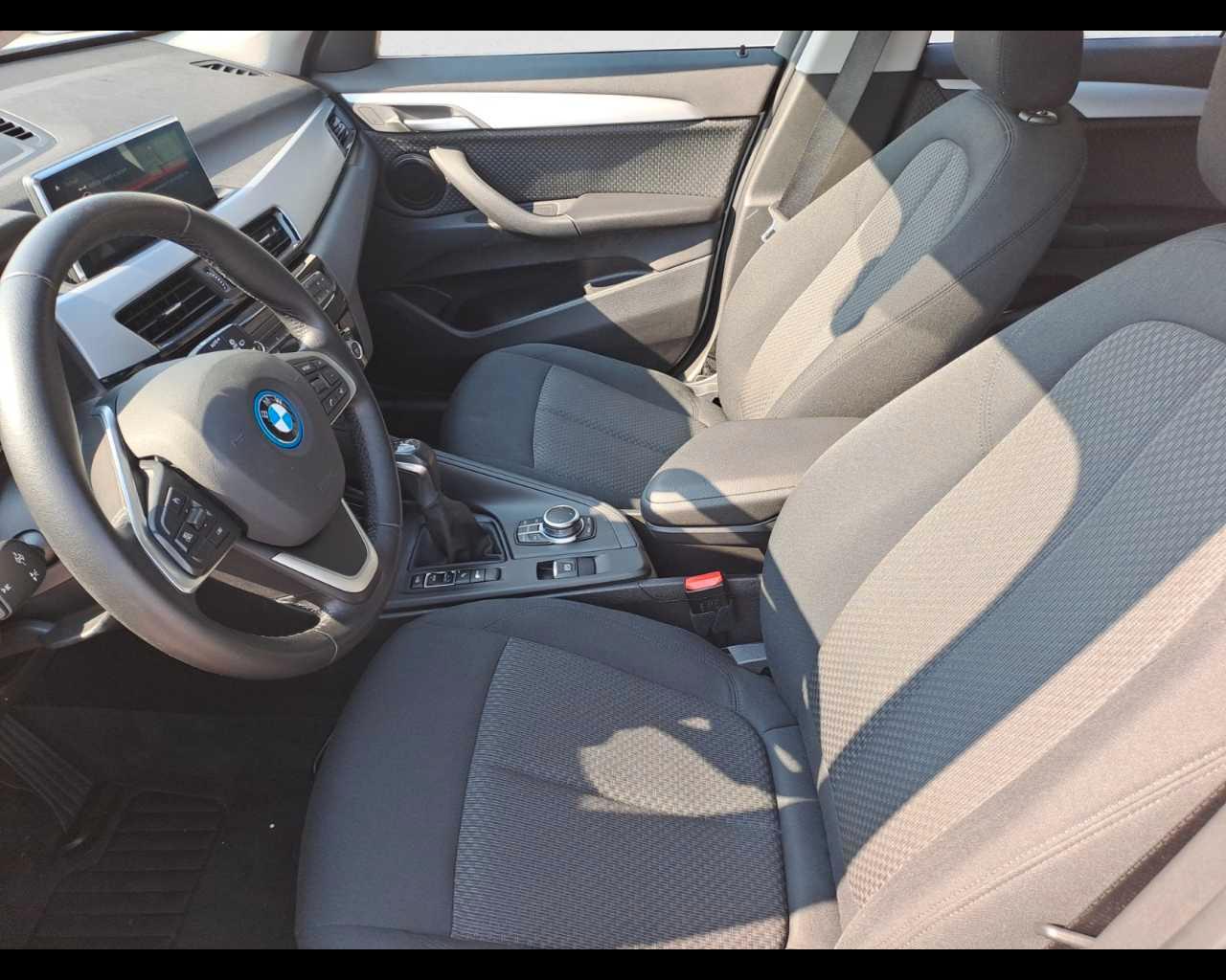 BMW X1 (F48) - X1 xDrive25e Business Advantage