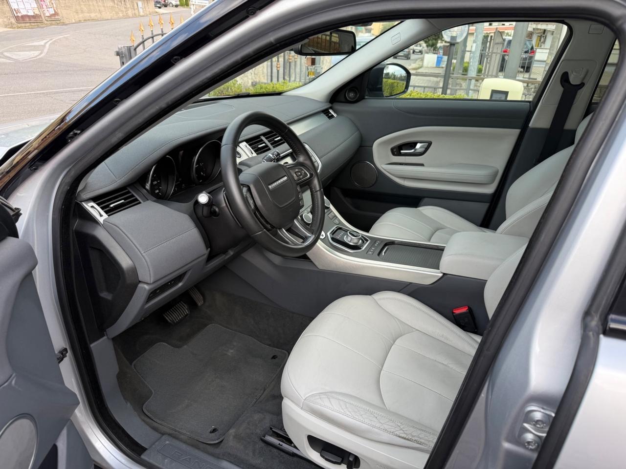 Land Rover Range Rover Evoque Range Rover Evoque 2.0 TD4 150 CV 5p. SE Dynamic