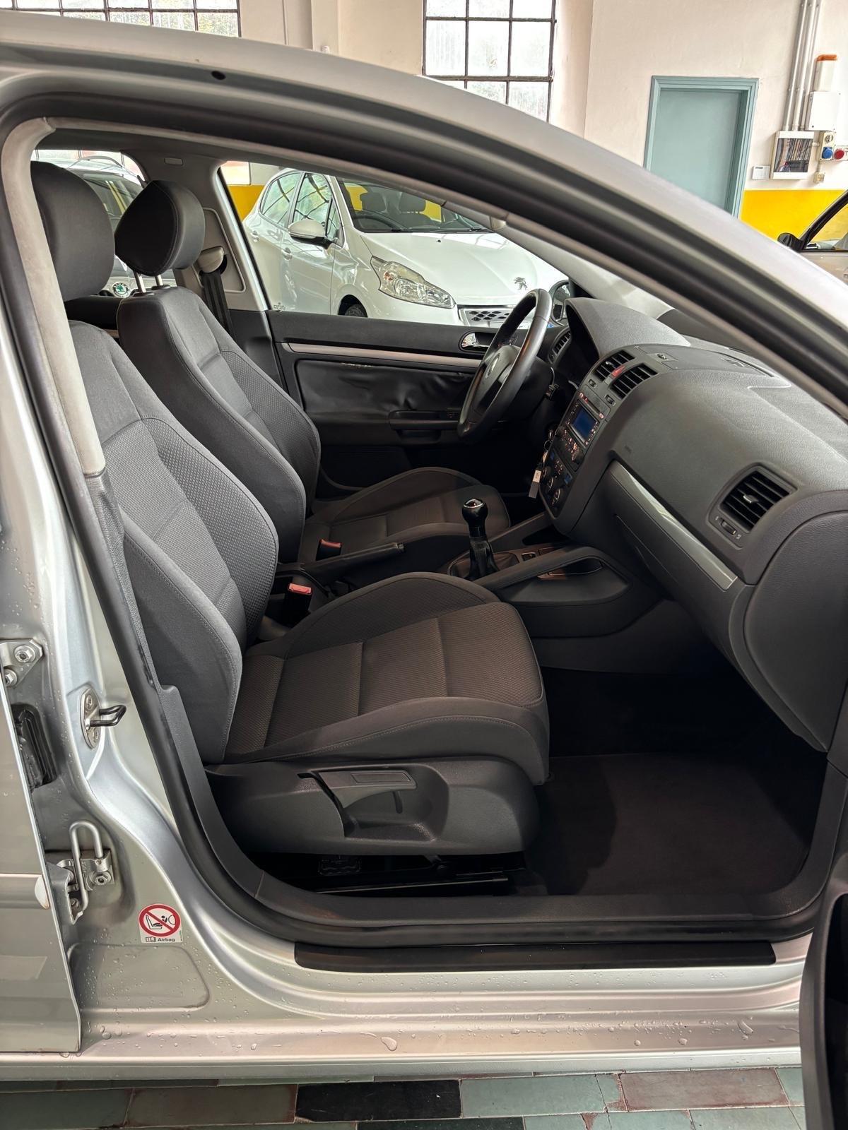 Volkswagen Golf 1.6 16V FSI 5p. UNICO PROPRIETARIO