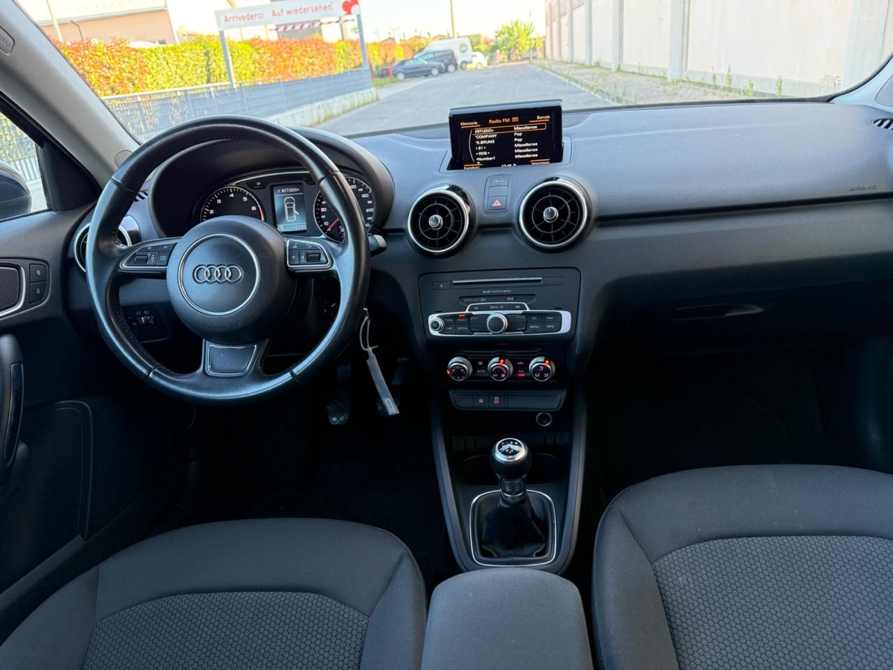 Audi A1 1.0 TFSI ultra S-Line