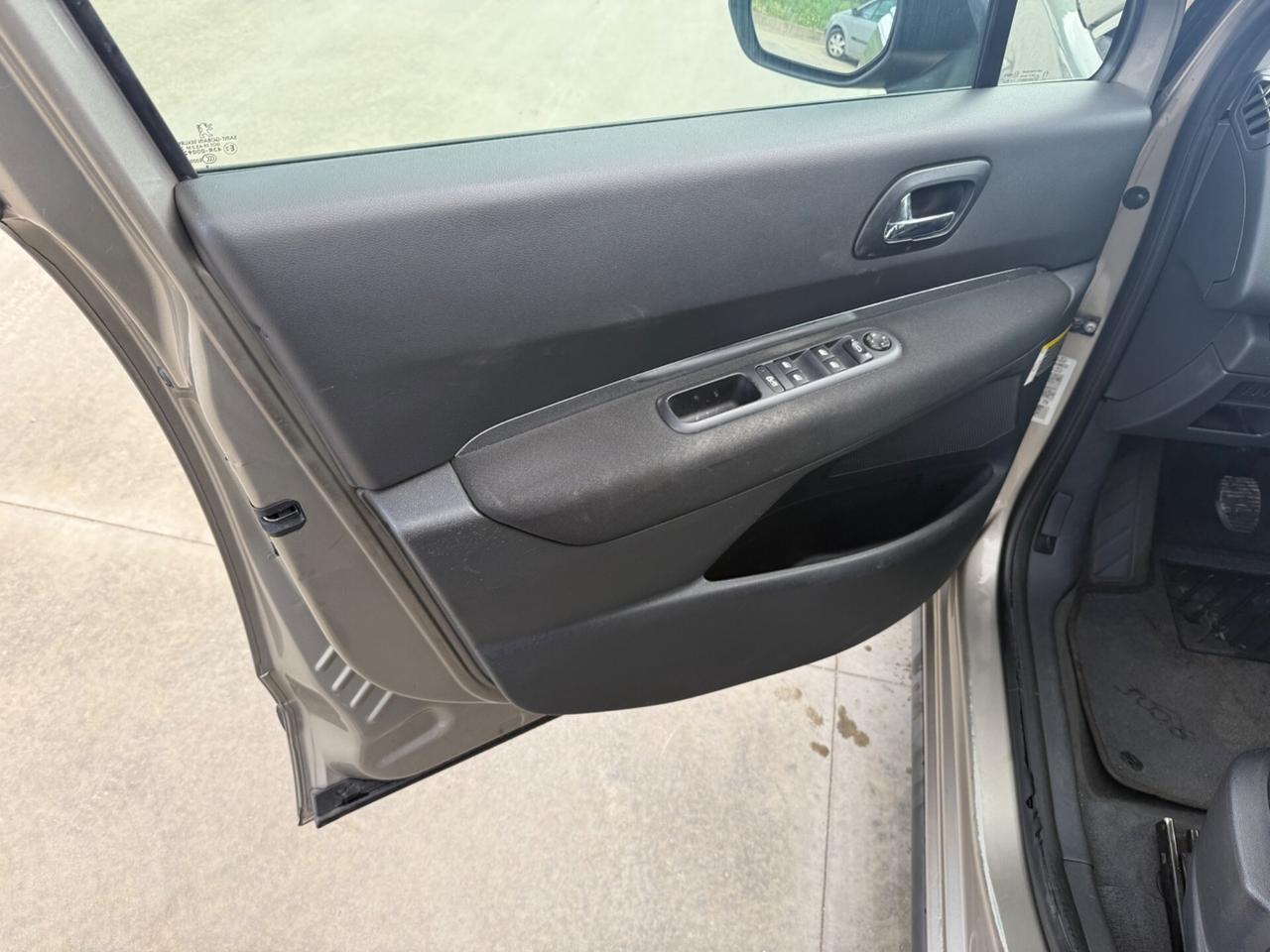 Peugeot 3008 1.6 HDi 110CV Premium