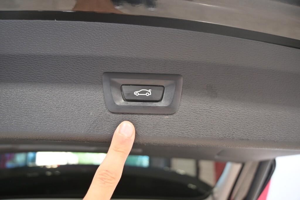 BMW X1 16D 115CV 6M. S-DRIVE BUSINESS ADVANTAGE ( CRUISE - PELLE - NAVI - PARK ASSISTANT - TELECAMERA POST. - CERCHI 17 )