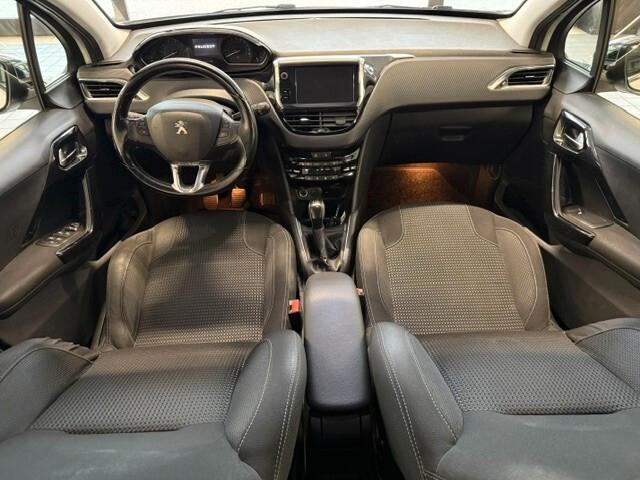 Peugeot 208 PureTech 82 5p. GPL Allure